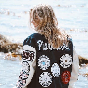 Meet your Posher, Macy